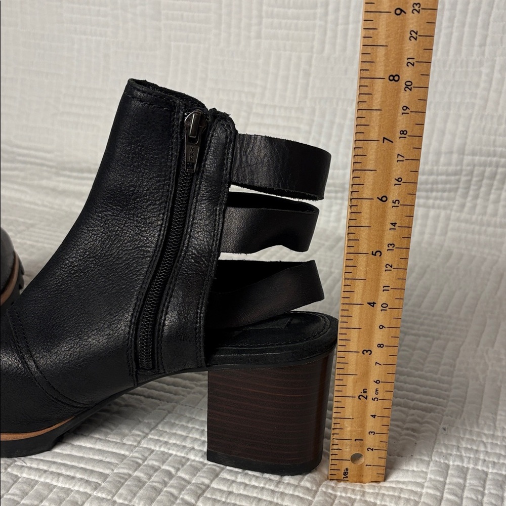 Sorel Black Heeled Cutout Boots - Picture 6 of 10